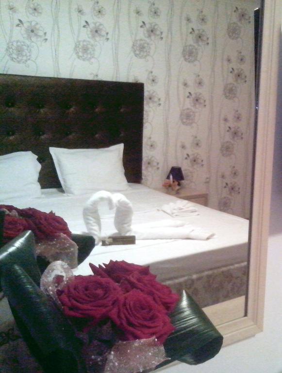 La Piazza Primorsko Rooms & Apartments Eksteriør billede